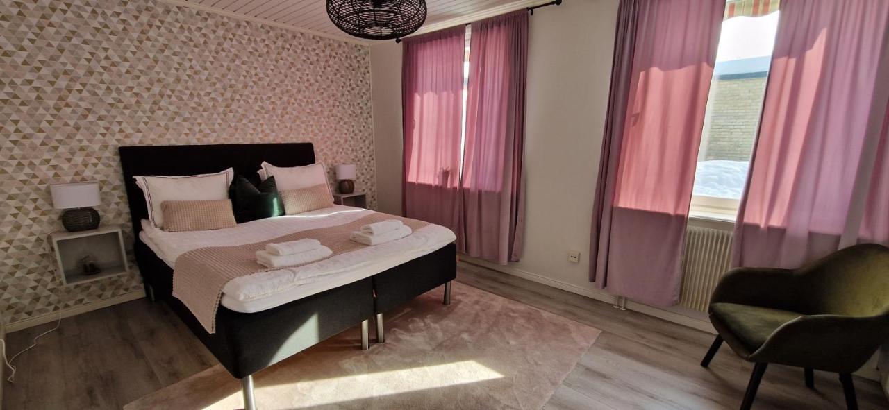 Villa The Red And White House Luleå Esterno foto